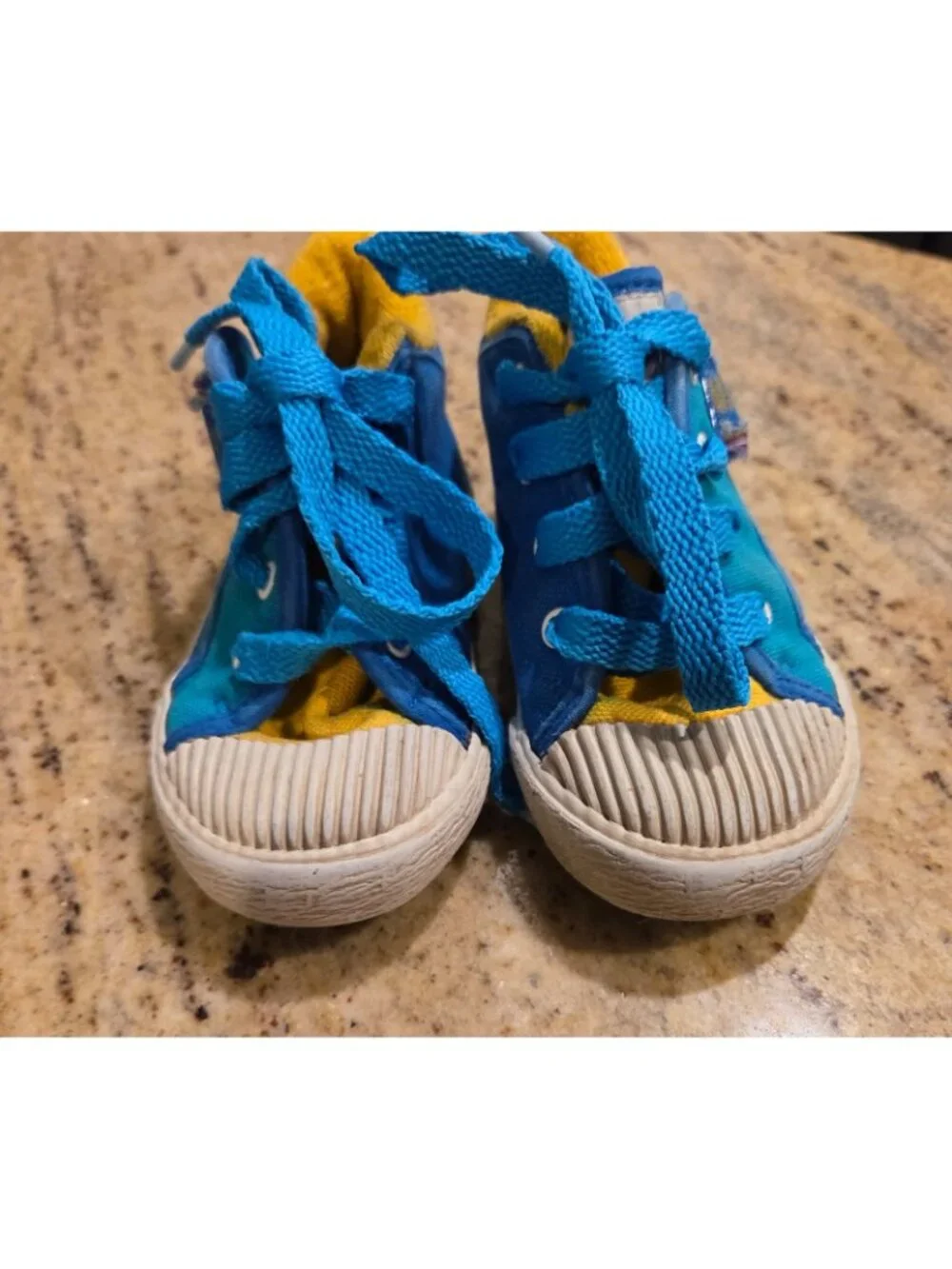 Nike VTG Toddler Size 5.5 Sneakers Shoe Blue Yellow Terry Cloth Strap Tie